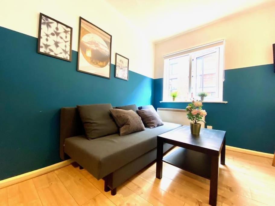 Appartamento Lovely Apt In City Centre Leeds Leeds  Esterno foto